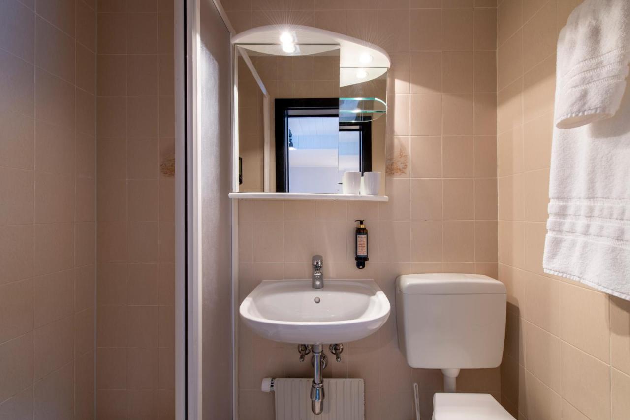 Hotel De La Poste La Tzoumaz Ngoại thất bức ảnh